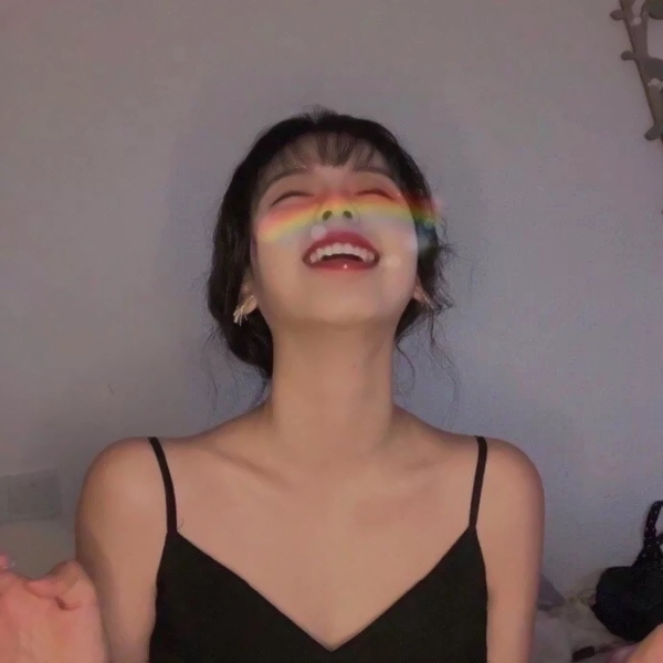 16张复古高清女生头像 自带氛围感的复古女性气质