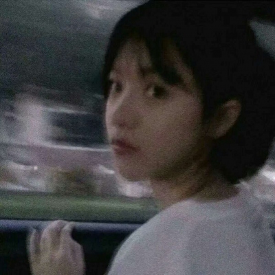 热门女生高清头像合集 共20张