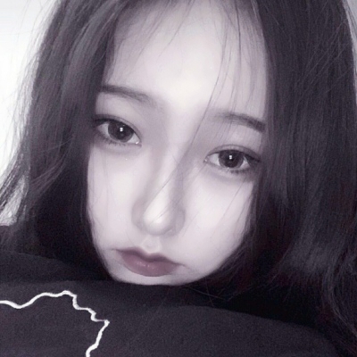 12张精选漂亮女生QQ头像 一次存够够用