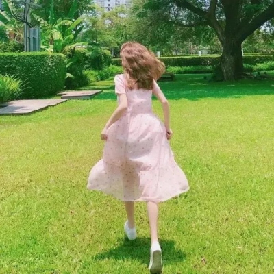 8张超仙ins风森系女生真人头像合集