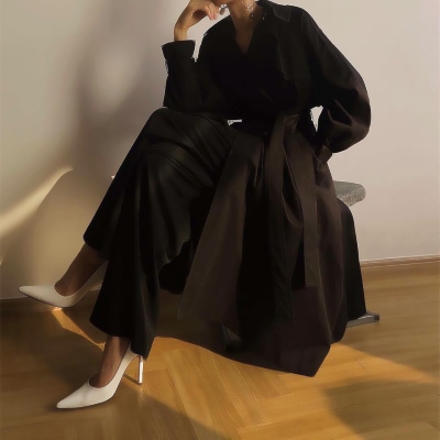 30张高清御姐风气质女生半身头像 带下半身氛围感造型