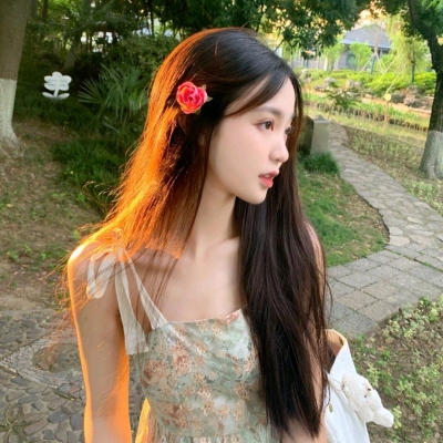 20张同款女生真人头像合集 可以直接用的女生头像