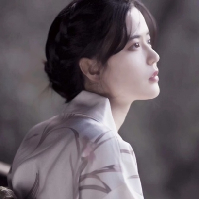 女生清冷伤感头像合集 16张冷淡风酷感女生头像