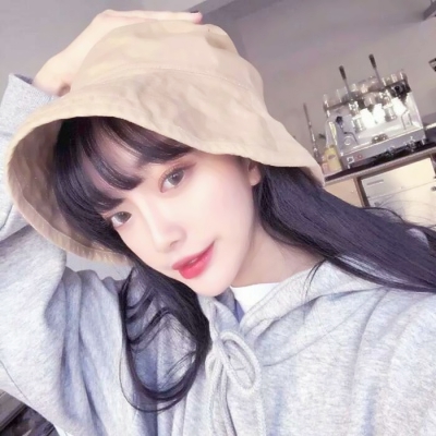 16张高清有气质戴帽女生头像 唯美氛围感拉满