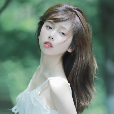 快手专属女生真人头像合集 共12张