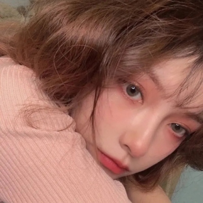 18张适合网恋用的青春活泼女生头像合集