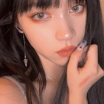 高清可爱女生微信头像合集（20张）