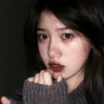 热门女生丧系头像合集 共15张