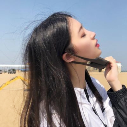 13张高清女生侧脸头像合集