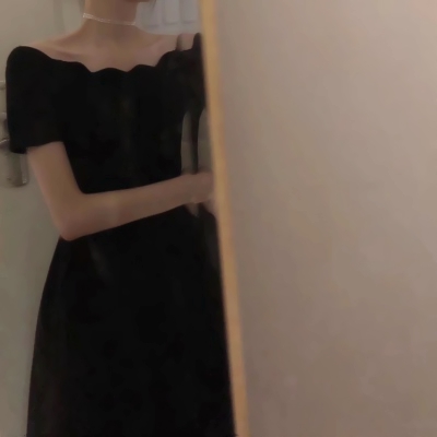 高清不露脸女生半身部位头像 共10张
