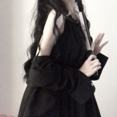 36张最新不露脸高清闺蜜头像合集 新潮女生头像素材