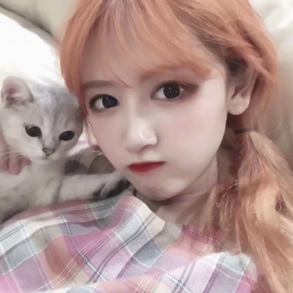 29张染发电女生霸气闺蜜头像 多种发色高清图