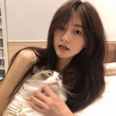 20张气质清新的女生微信头像，快存起来用