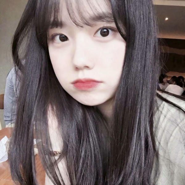 17张超高清漂亮女孩真人微信头像合集