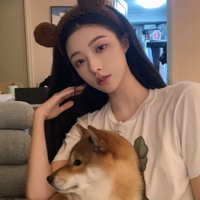 18张低调又有质感的女生微信头像 适合成熟女生用
