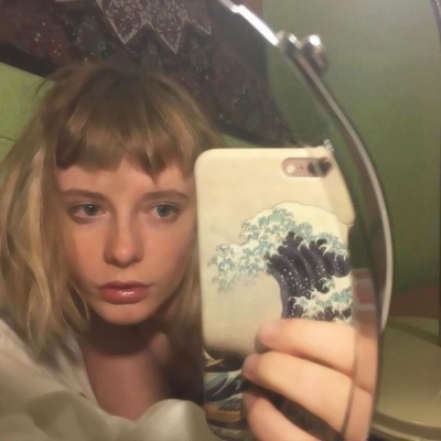 16张高清欧美原宿风女生头像 适合ins用的氛围感头像合集