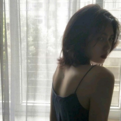 28张高清有个性的女生真人头像合集