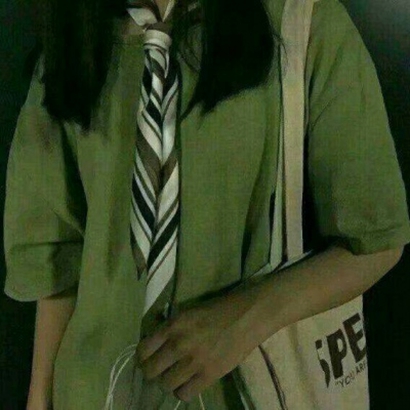 20张高清可爱女生绿色系头像 直接存不用等