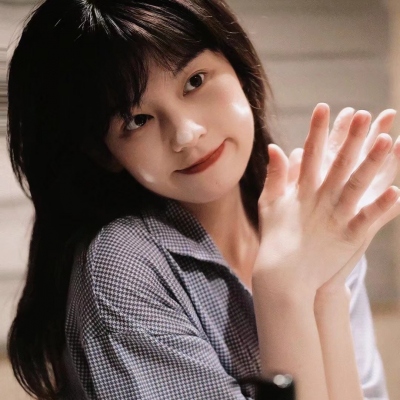 版女生专用QQ头像来了！共20张好看的图