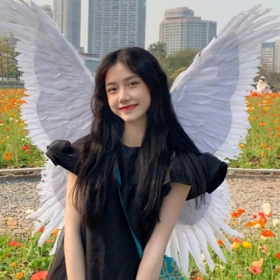 超火的QQ女生高清头像合集（10张）