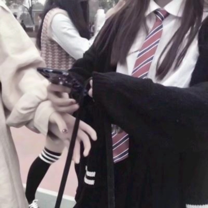 35张高清原宿风部位女头像 氛围感拉满的女生头像合集