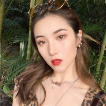 适合海王使用的高清真人女生头像，一共包含20张图片。,海王女头像,真人女生头像,高清头像,女生头像,头像图片,20张头像