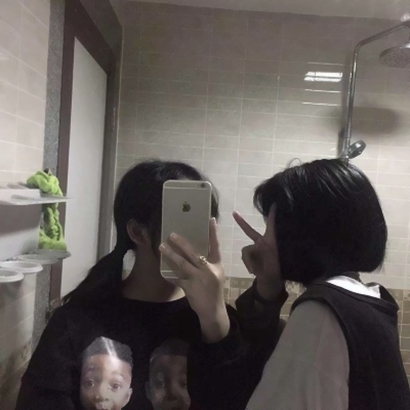 一对两张真人闺蜜头像！24张高清新潮款直接存