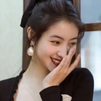 高清好看的真人女生头像 共18张