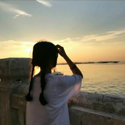 8张软妹双马尾背影头像 萝莉风真人可爱高清图