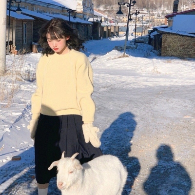 小脸头像网更新9张同一美女真实照片头像