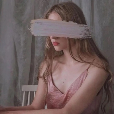 15张欧美风酷飒女生真人网图头像