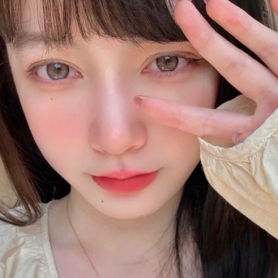 18张温柔感拉满的真人女生头像 氛围感直接拉满