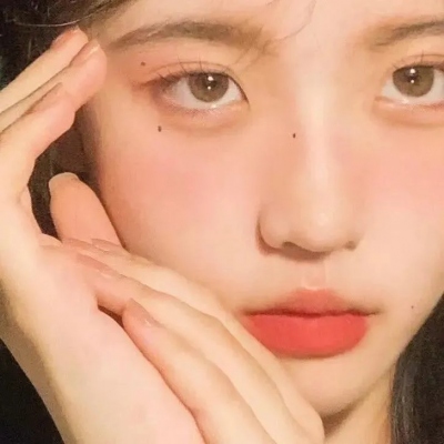 18张超酷真人女生微信头像合集 直接用不踩雷