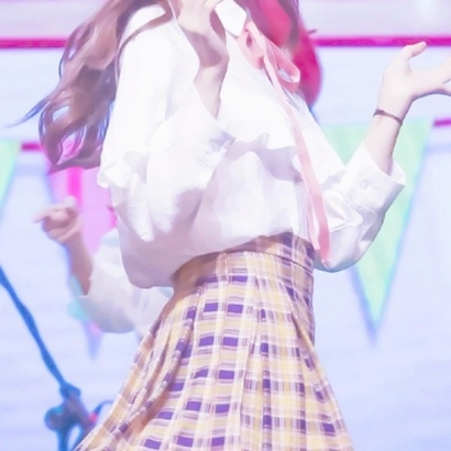 14张高清气质款！不露脸女生部位头像合集