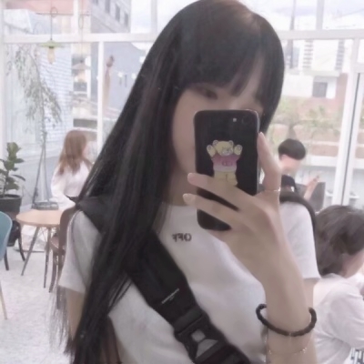 25款女生霸气遮脸头像 用手机挡脸超有范儿