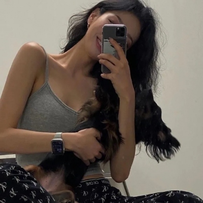 18张适合网恋用的青春活泼女生头像合集