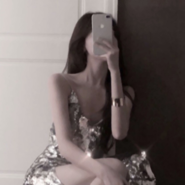 30张超清可爱个性女生头像 一键收藏氛围感拉满