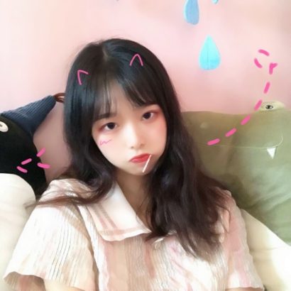 超火的QQ女生头像 高清无水印28张合集