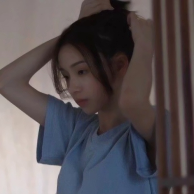 18张高清清新感女生侧脸头像 气质氛围感拉满