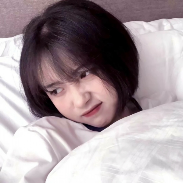 20张超清真人女生微信头像 直接就能用的真人女生头像合集