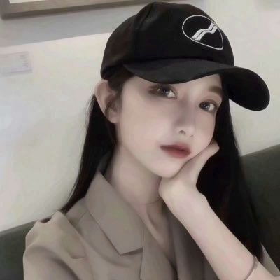精选12张高清好看的QQ小姐姐头像合集
