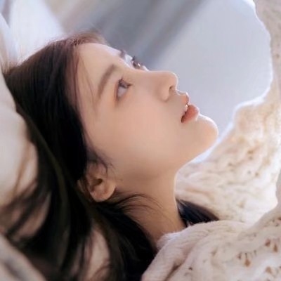 适合网恋的有气质真人女生头像合集（18张）