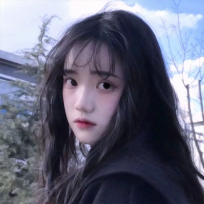 16张高清唯美女生头像合集整理