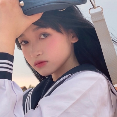 超火高清女生头像合集 共18张