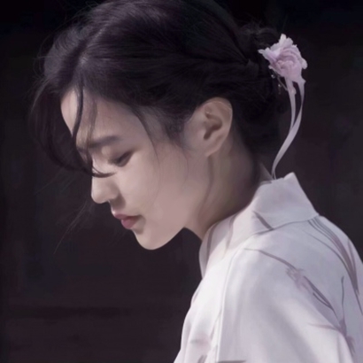 女生清冷伤感头像合集 16张冷淡风酷感女生头像