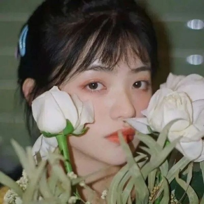 超火的微信女生潮图头像 10张高清好看的款式都在这