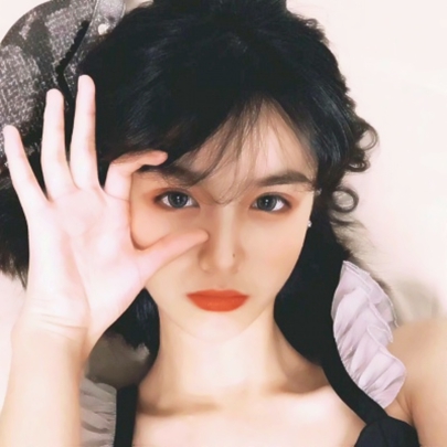 最新女生QQ头像合集 共51张