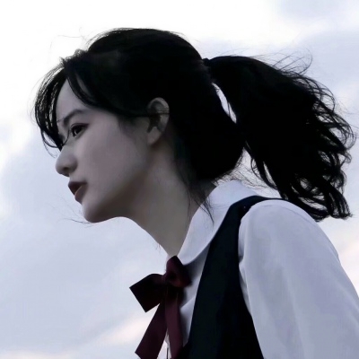 35张高清女生微信侧脸头像 氛围感拉满的唯美头像合集