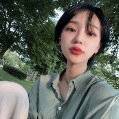 27张高清气质款高冷女生QQ头像 自带神秘氛围感