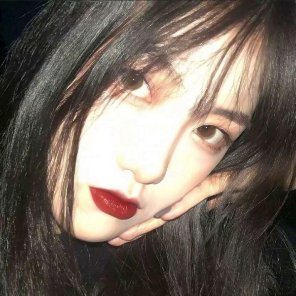 超高清女生头像合集！21张好看的女神头像素材